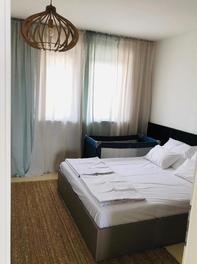 Apartman Meghan Novi Vinodolski Buitenkant foto